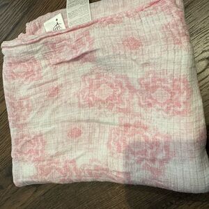 aden + anais Pink and White Muslin Blanket